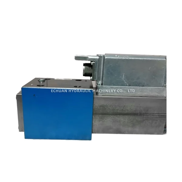 REXROTH 0811404802 4WRPEH 10 C4 B50L-2XG24K0A1M-6 - Image 2