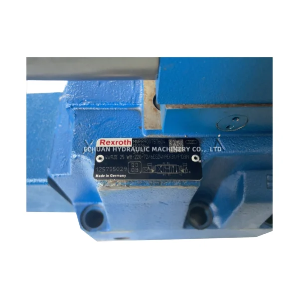 REXROTH R900757604 4WRZE 25 W8-220-726EG24N9EK31F1D3M - Image 6