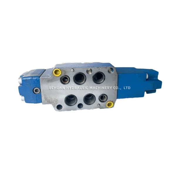 REXROTH R900757604 4WRZE 25 W8-220-726EG24N9EK31F1D3M - Image 2
