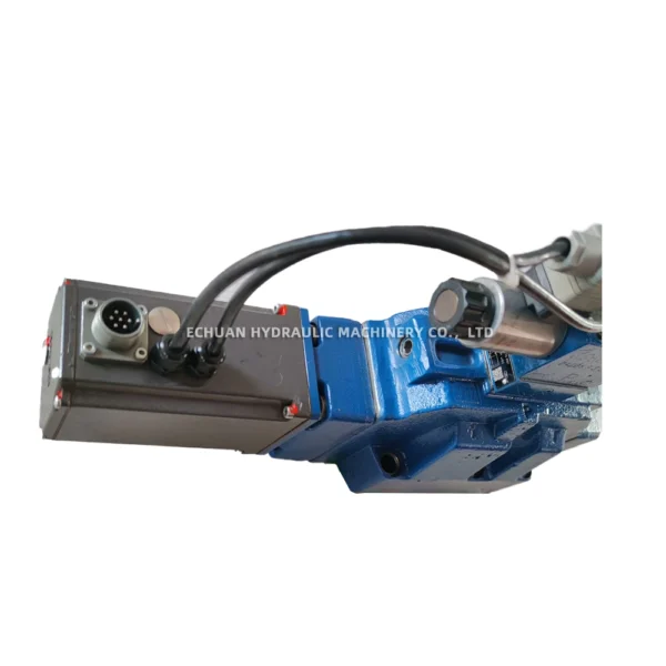 REXROTH R901062312 4WRKE 25 W6-350L-356EG24K31F1D3M - Image 2