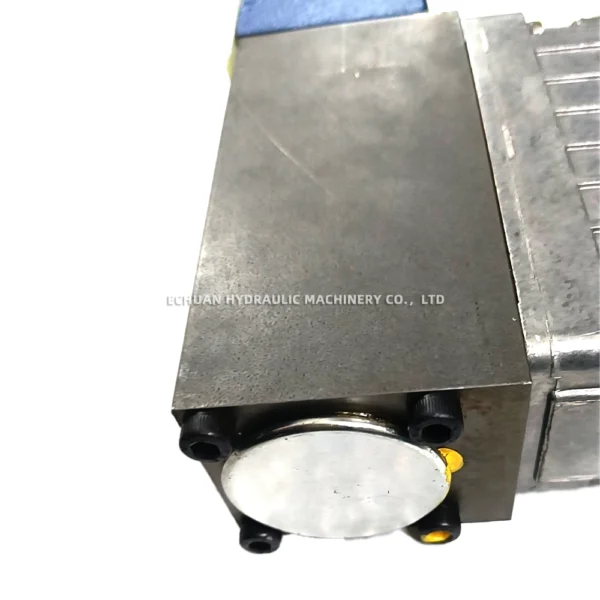 REXROTH R901382318 4WRPEH6 C4 B12L-31M24A1 - Image 2
