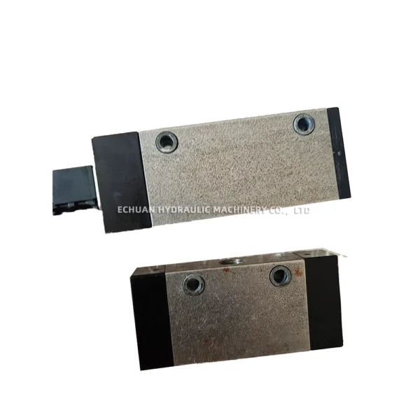 REXROTH  0820 030 051 and 0820 213 001 - Image 2