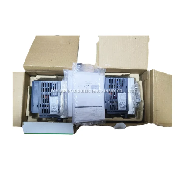 SCHNEIDER ATV320U04M2C - Image 2