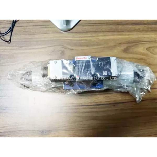 REXROTH R900929318 4WRAE10E60-22/G24N9K31/F1V - Image 2