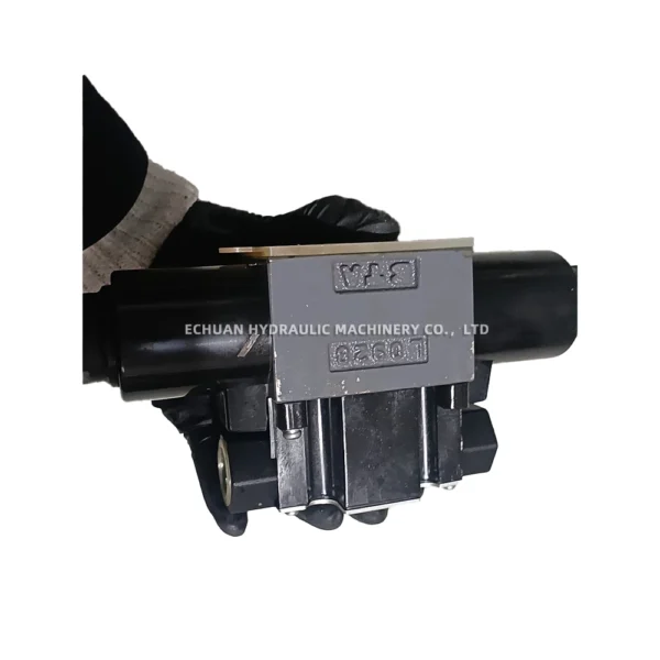 TOKIMEC DG4V-3-OC-M-P7-H-7-54 - Image 3