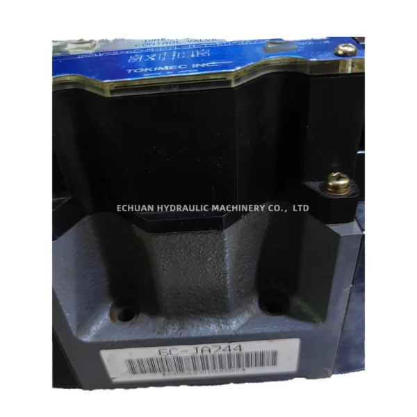 TOKIMEC DG4V-5-6C-M-P7I-H-7-40-JA744 - Image 4