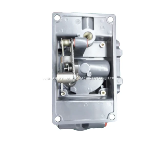 FISHER DVC6020 Valve Positioner - Image 2
