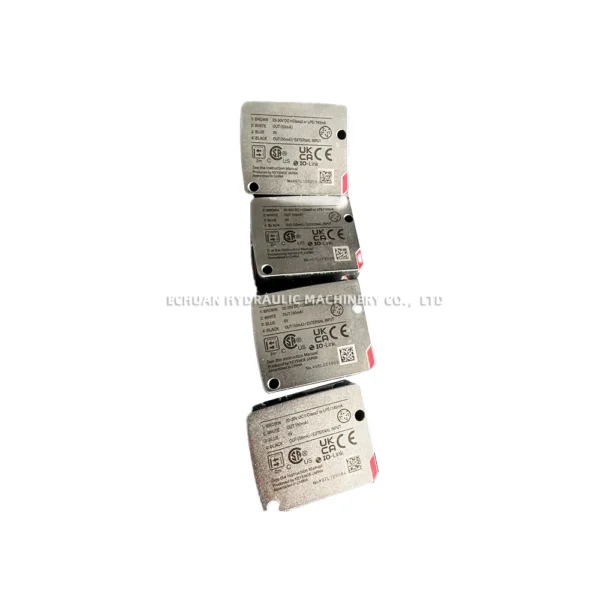 KEYENCE LT-TB2000CL Laser Sensor - Image 2