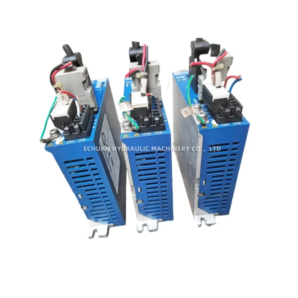 OMRON R7D-ZP02H 220V Servo Drive