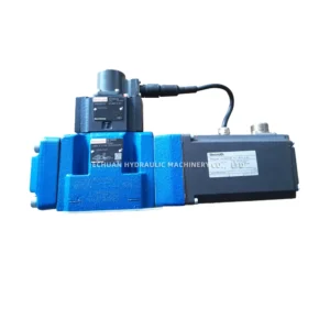 REXROTH R900966563 4WRDE 10 V1-50L-536L24K9MR-1