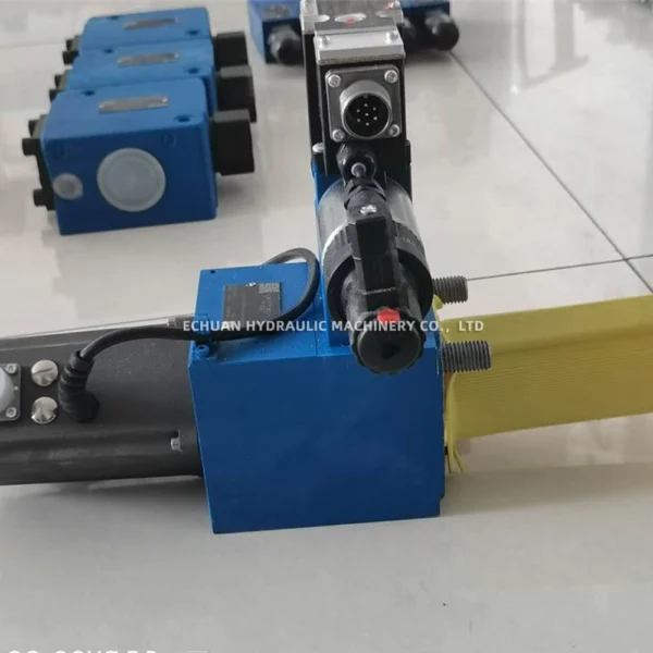REXROTH R901115518 2WRCE32S480R-20/PG24K31/A1M-121 - Image 2