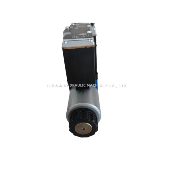 REXROTH R900762072 4WRAE6W30-2X/G24K31/F1V - Image 2