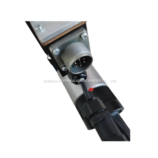 REXROTH  R900912521 4WREE6EA32-20/G24K31/A1V - Image 3