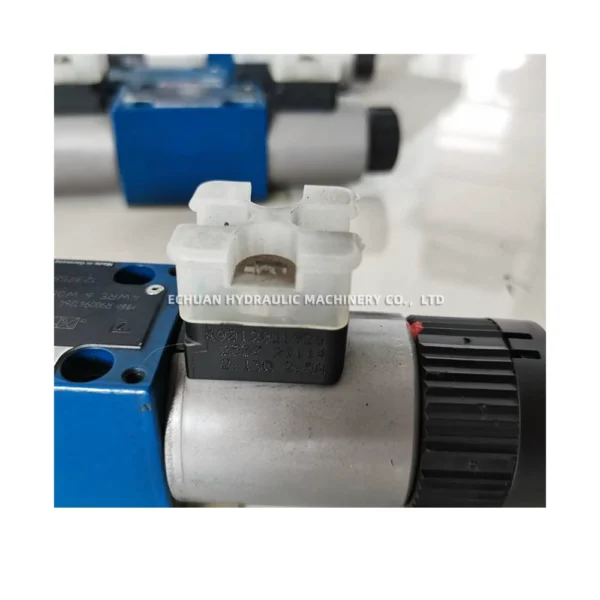 REXROTH R900941264 4WRE6W08-22G24K4V - Image 4