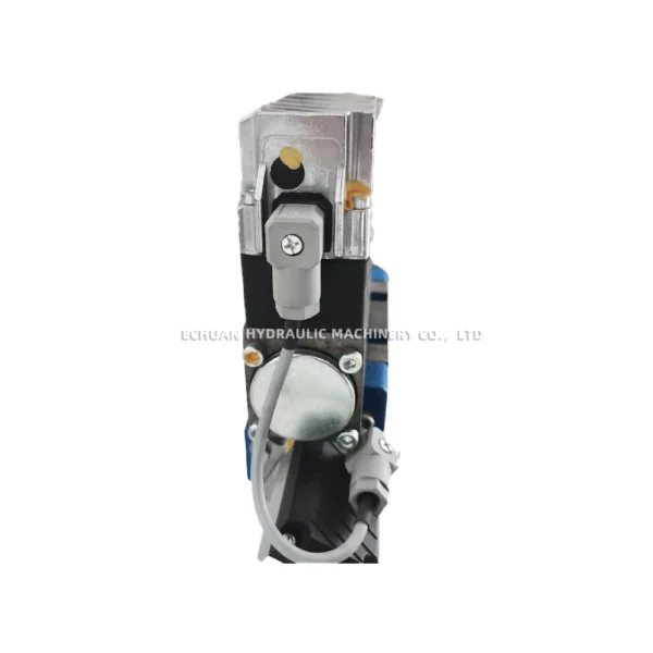REXROTH R901173890 4WRVE10V40P-2X/G24K0/B5M - Image 3