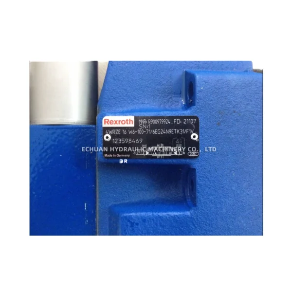 REXROTH R900704216 4WRKE10E100L-3X/6EG24ETK31/A1D3M - Image 3