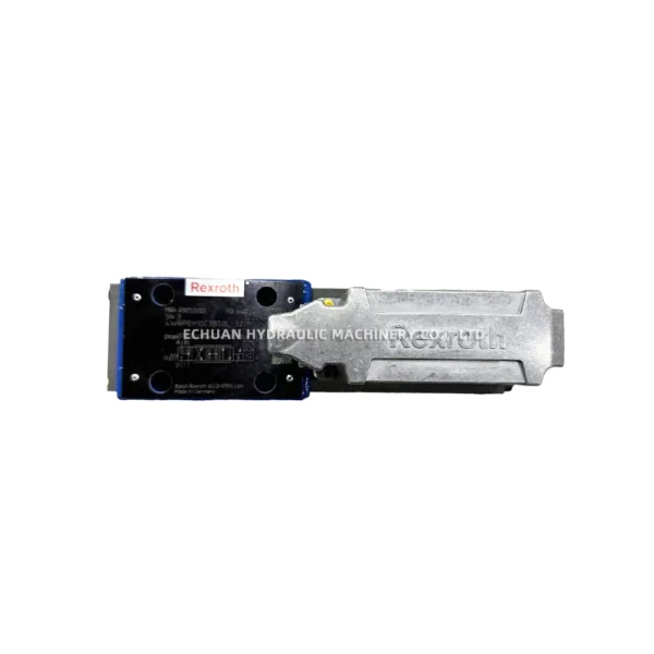 REXROTH R901526122 4WRPEH10C3B50L-3X/M/24F1 - Image 2