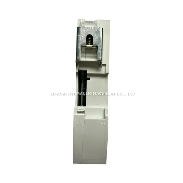 PLEIGER CM3 - Image 8