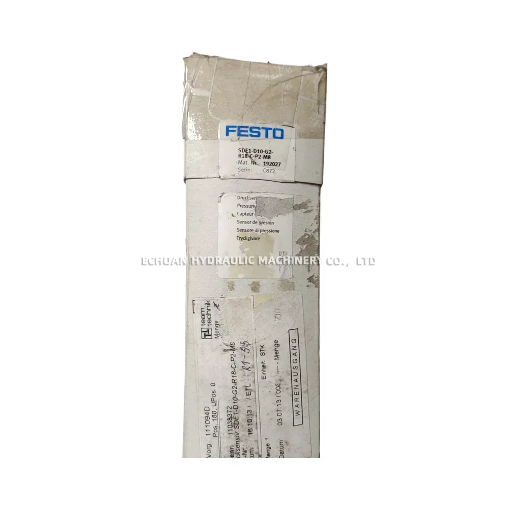 Festo SDE1-D10-G2-R18-C-P2-M8 Pressure Sensor