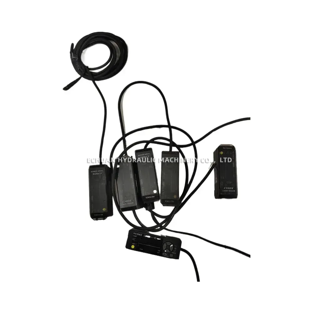 Keyence GV-21 CMOS Laser Sensor