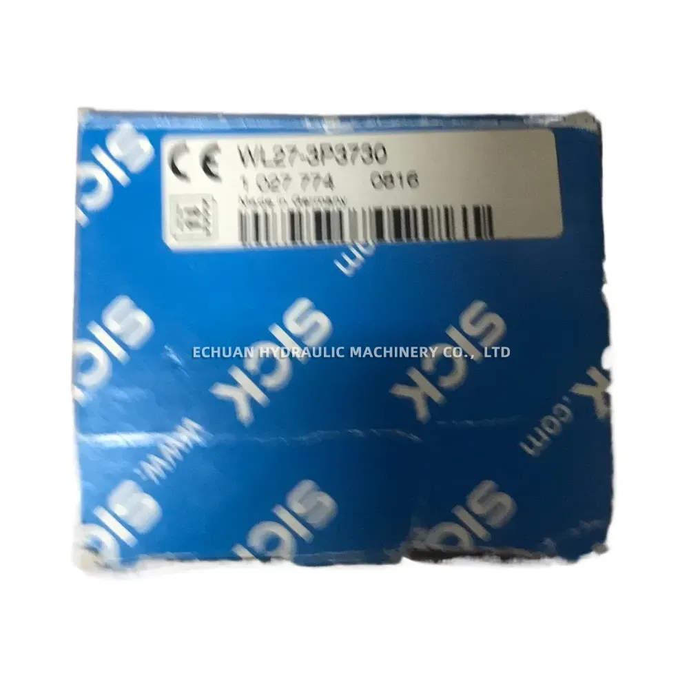 SICK WL27-3P3730 Photoelectric Sensor