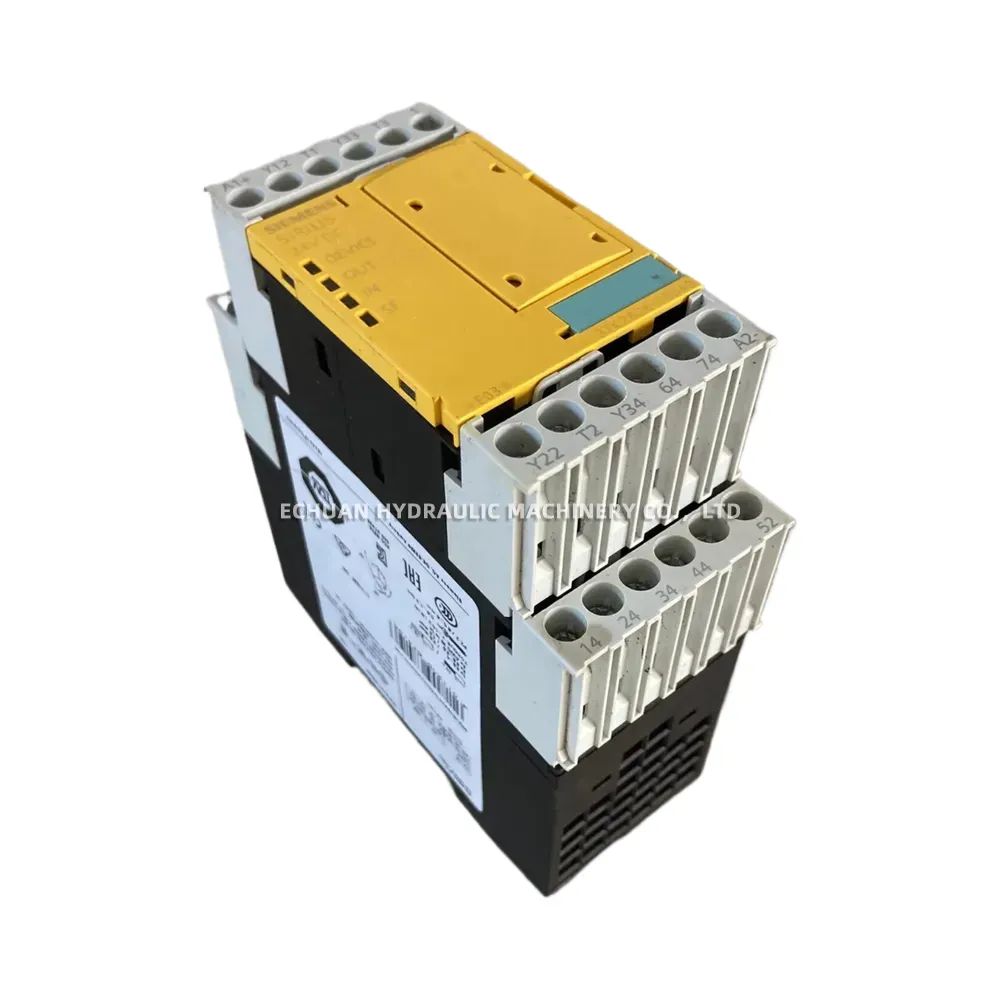 Siemens 3TK2626-1BB40 Safety Relay