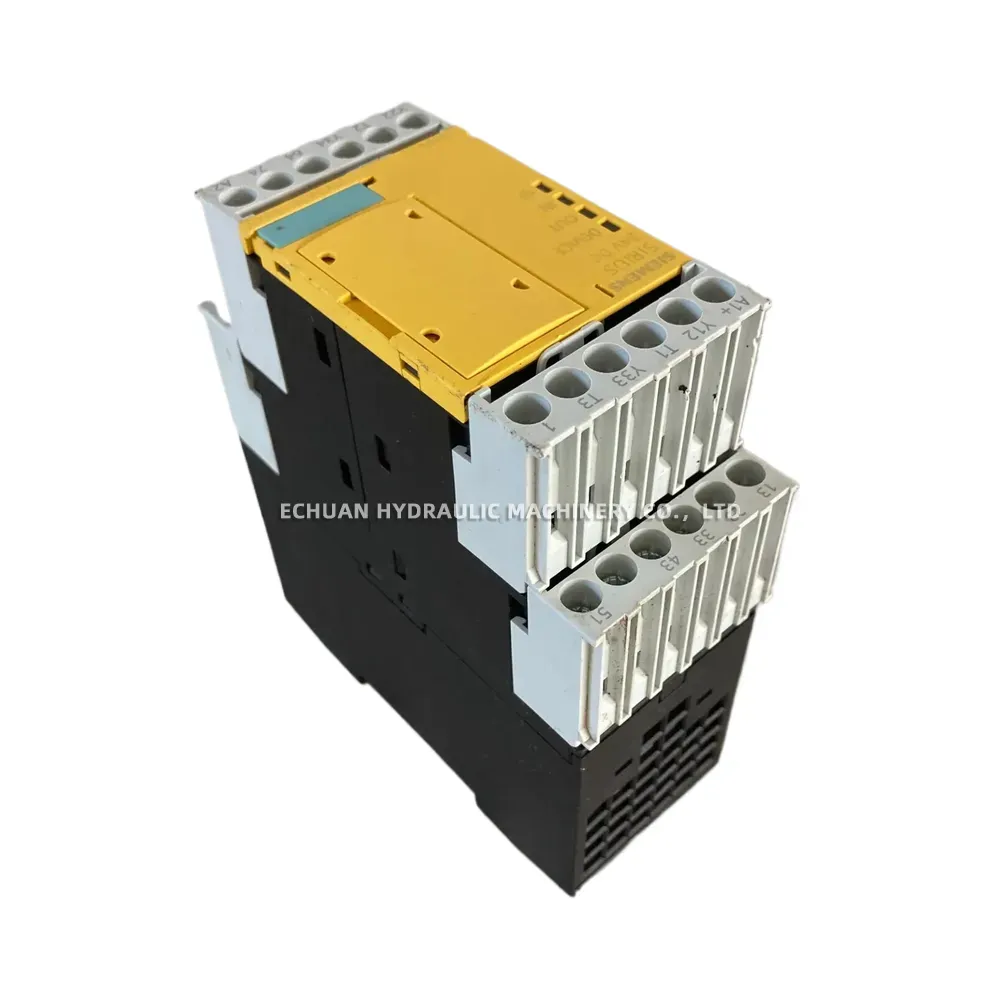 Siemens 3TK2626-1BB40 Safety Relay