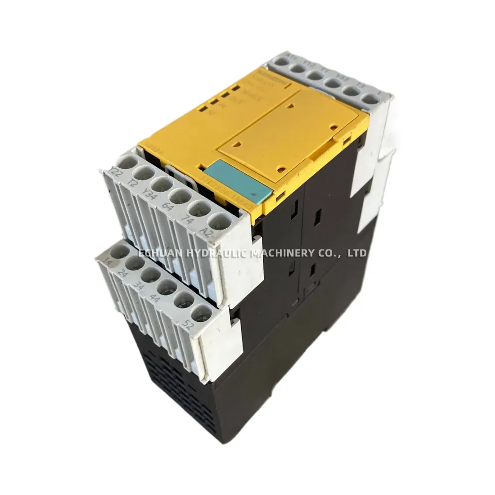 Siemens 3TK2626-1BB40 Safety Relay