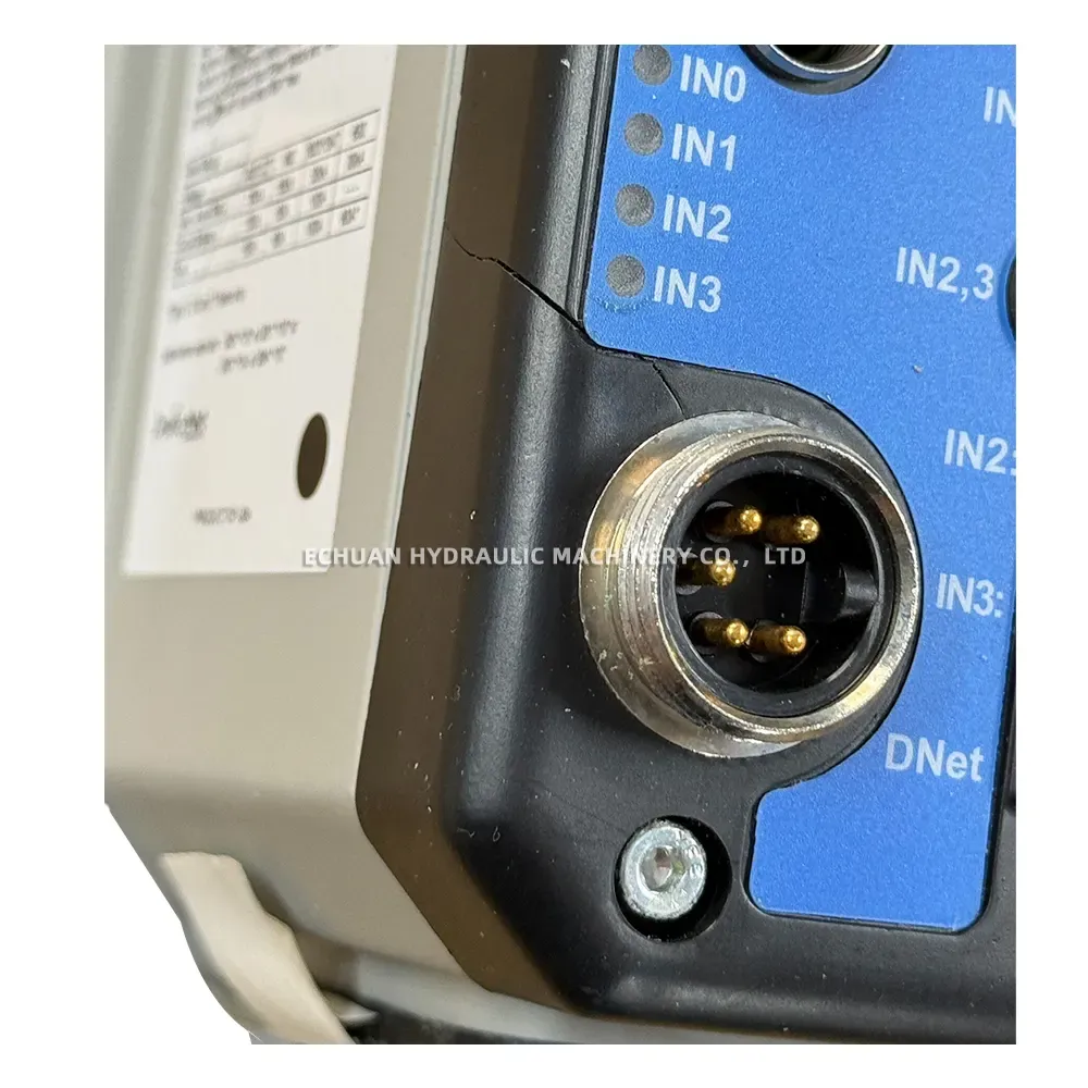 Allen-Bradley 284D-FHD4P0Z-10-CR ArmorStart Control Module