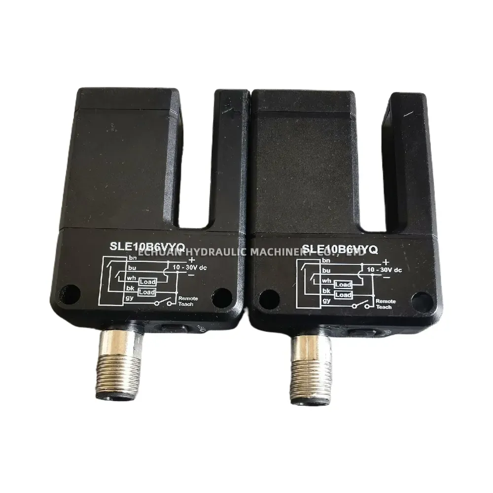 Banner SLE10B6VYQ Slot Photoelectric Sensor