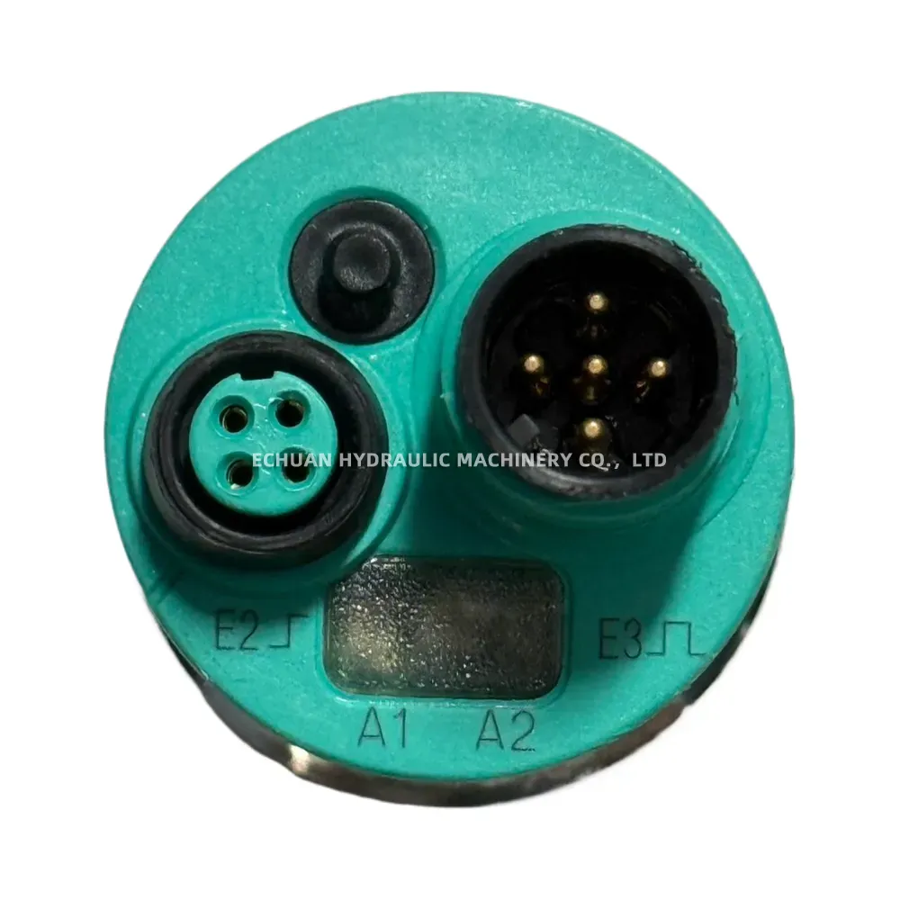 PEPPERL+FUCHS UC2000-30GM-E6R2-V15 Ultrasonic Sensor