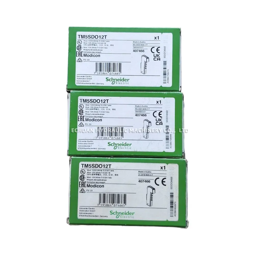 Schneider Electric TM5SDO12T Safety Digital Output Module