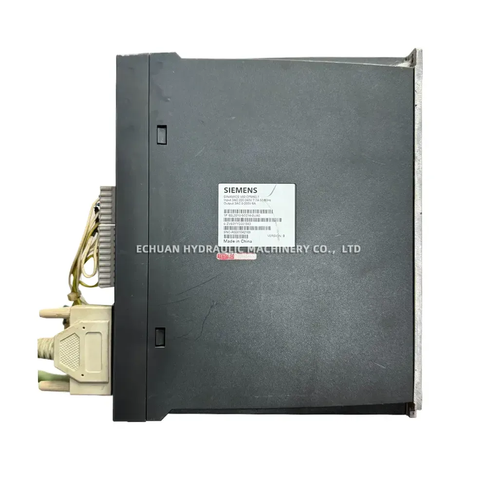 Siemens 6SL3210-5CC16-0UA0 Servo Drive