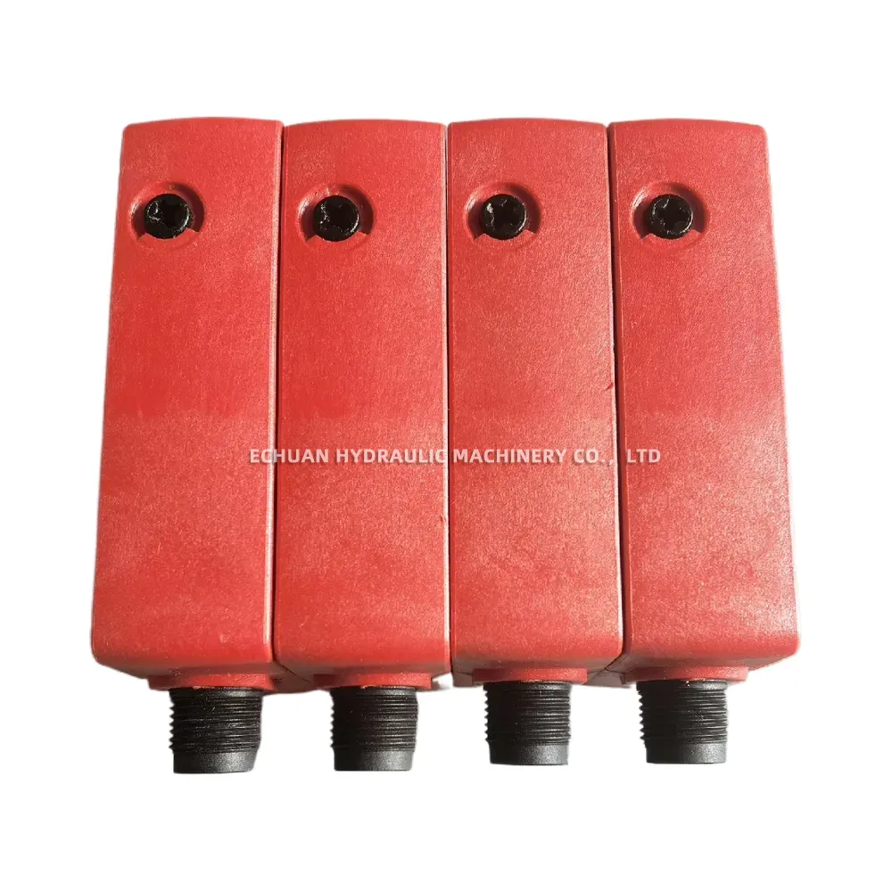 Leuze electronic HT46C/4X-M12 Photoelectric Sensor