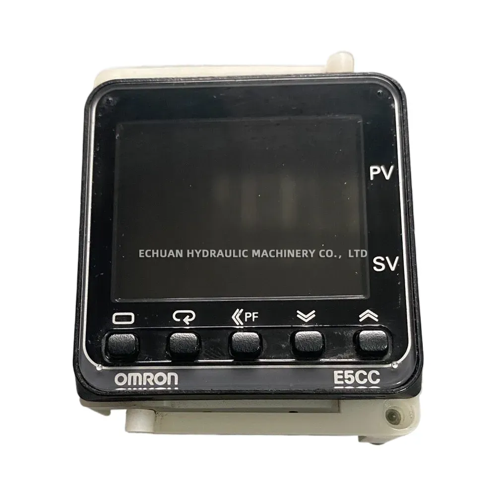 OMRON E5CC-RX0DSM-000 Digital Controller