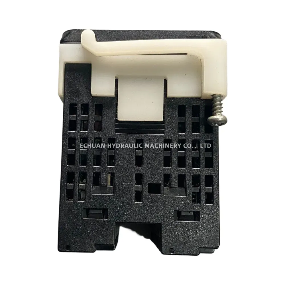 OMRON E5CC-RX0DSM-000 Digital Controller