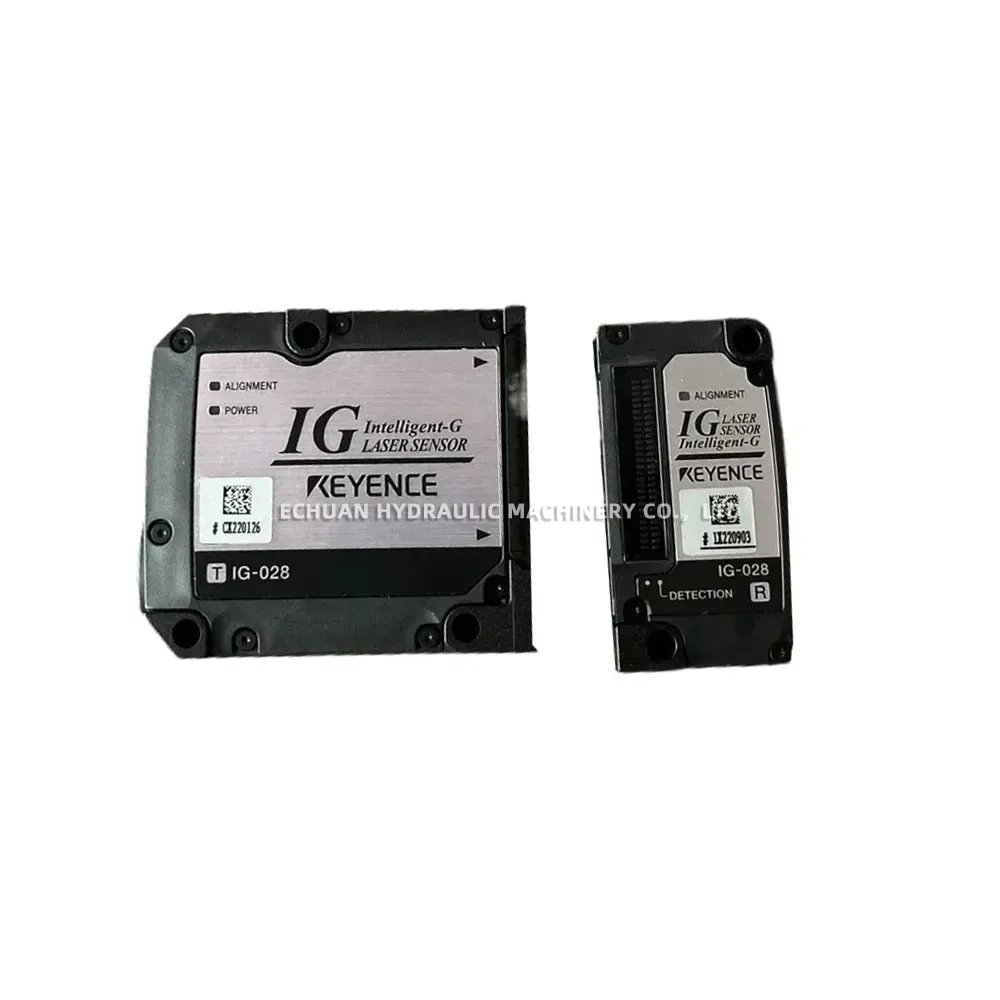 KEYENCE IG-028 Intelligent-G Laser Sensor