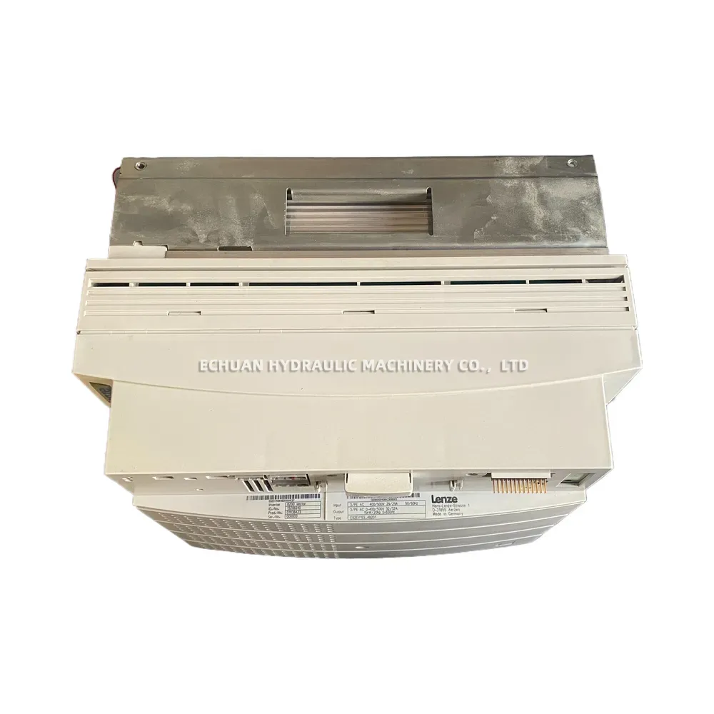 Lenze E82EV153_4B201 AC Inverter Drive