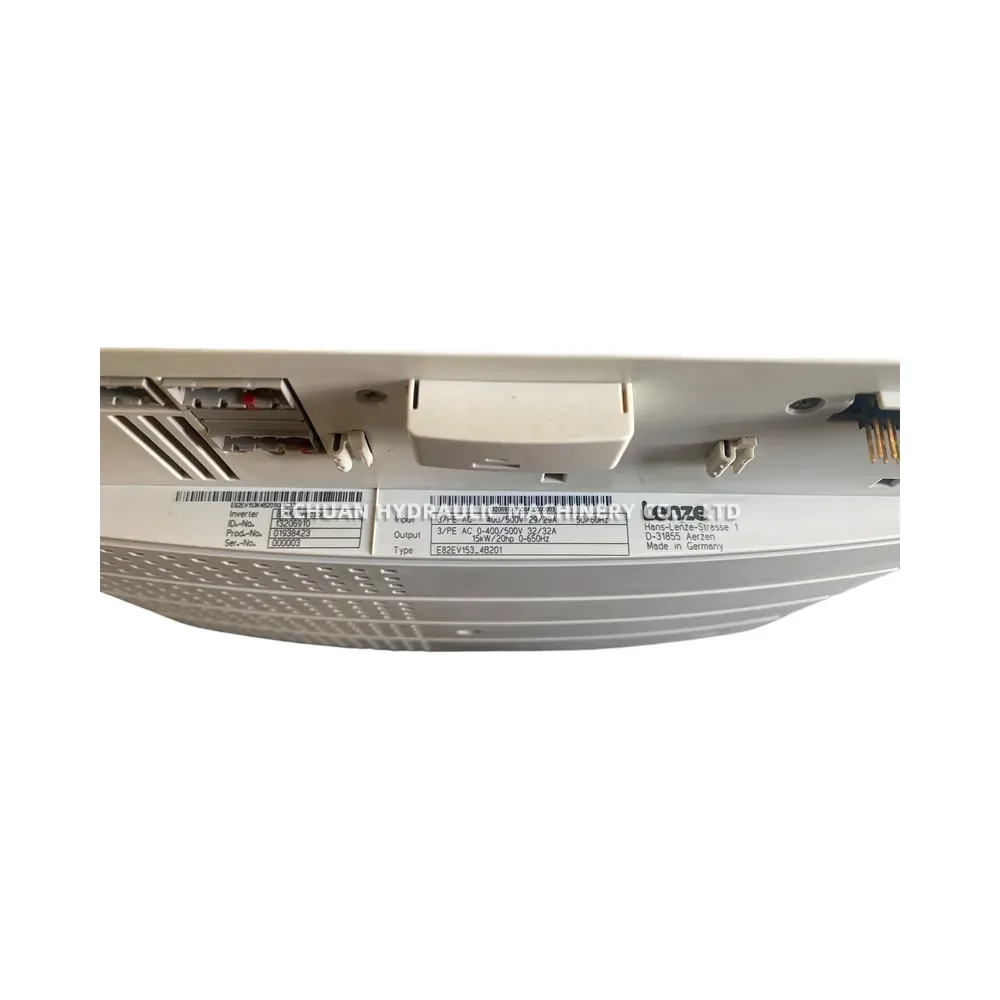 Lenze E82EV153_4B201 AC Inverter Drive
