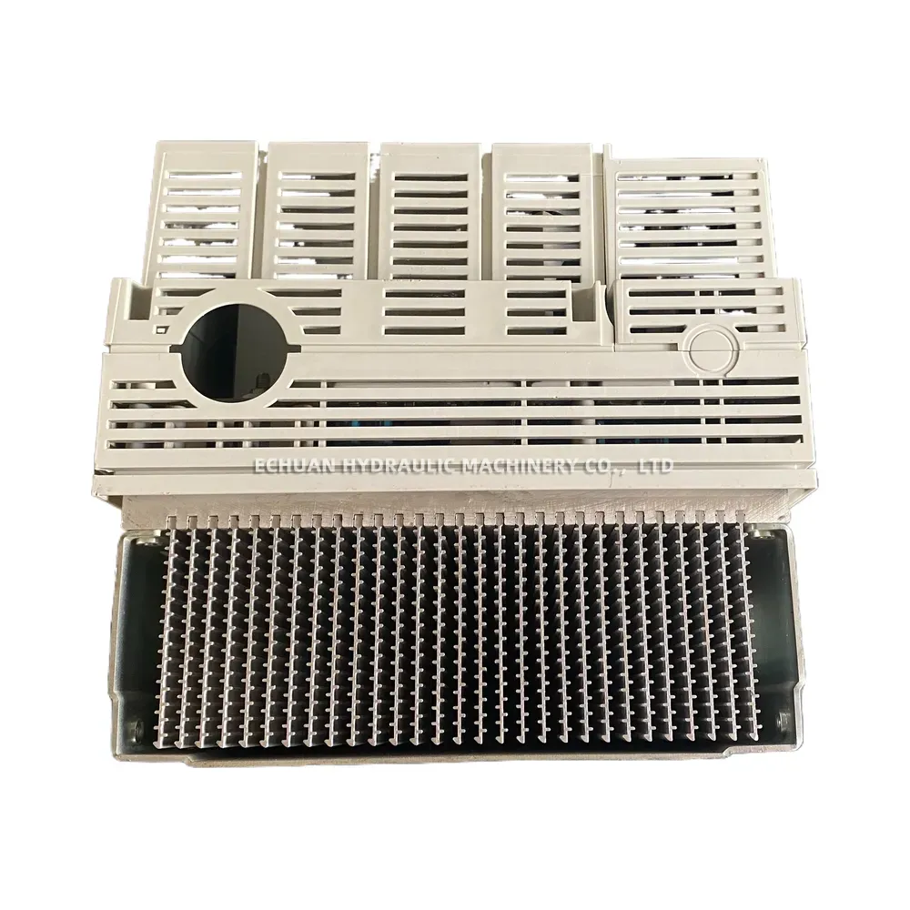 Lenze E82EV153_4B201 AC Inverter Drive