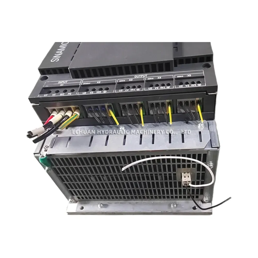 Siemens 6SL3111-4VE22-0HA0 Combi Power Module 4 axes