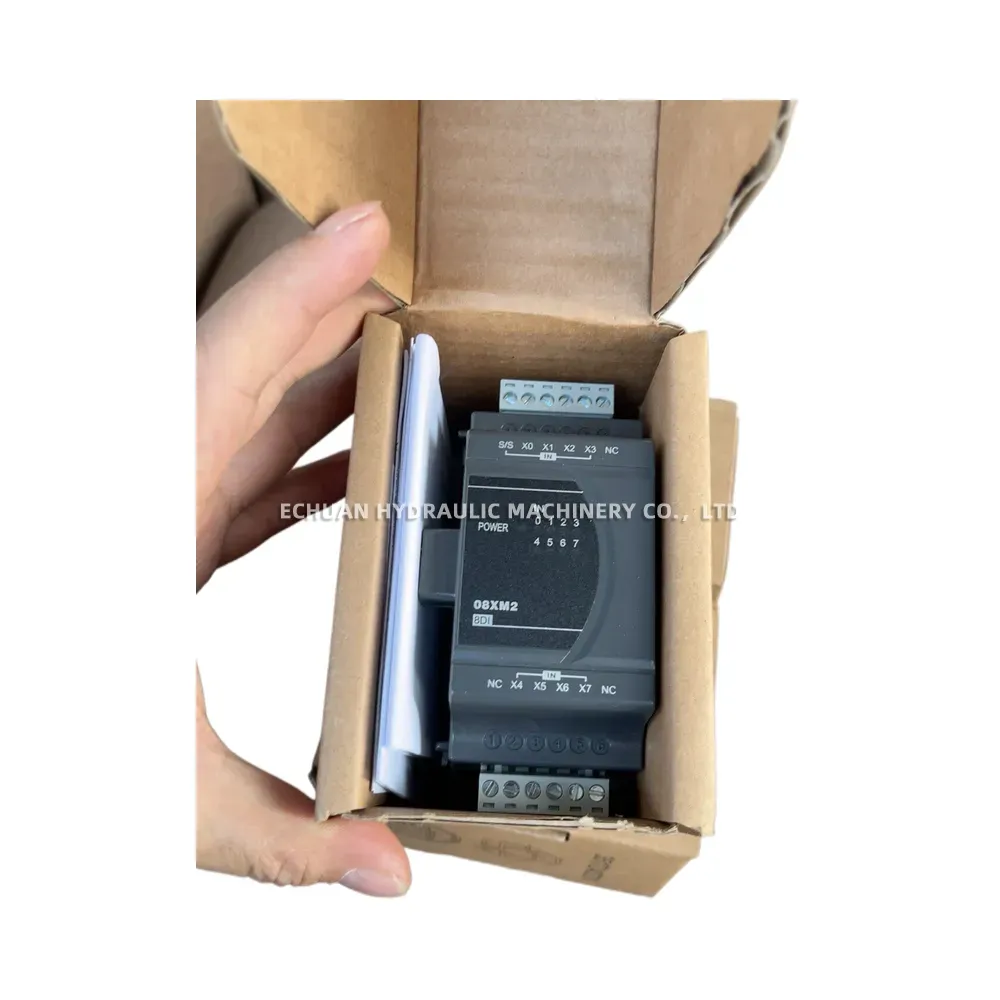 Delta DVP08XM211N Digital Input Module