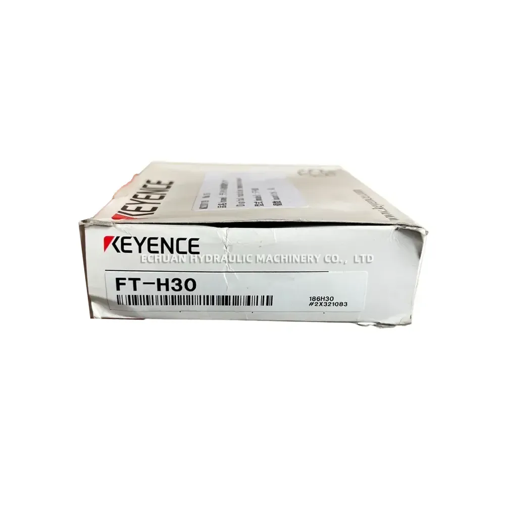KEYENCE FT-H30 Digital Radiation Thermo Sensor