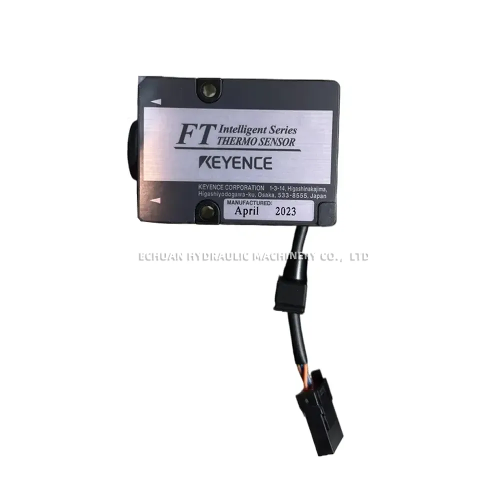KEYENCE FT-H30 Digital Radiation Thermo Sensor