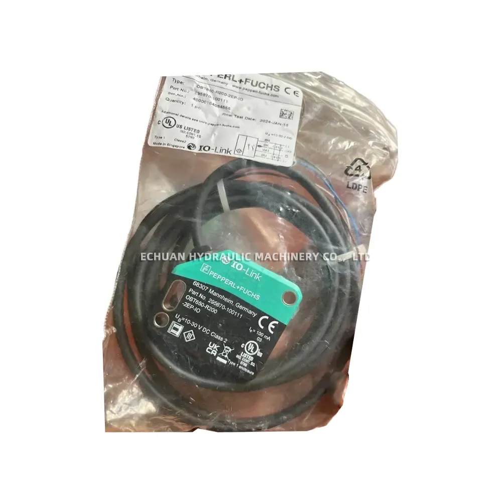 Pepperl+Fuchs OBT810-R200-2EP-IO IO-Link Sensor