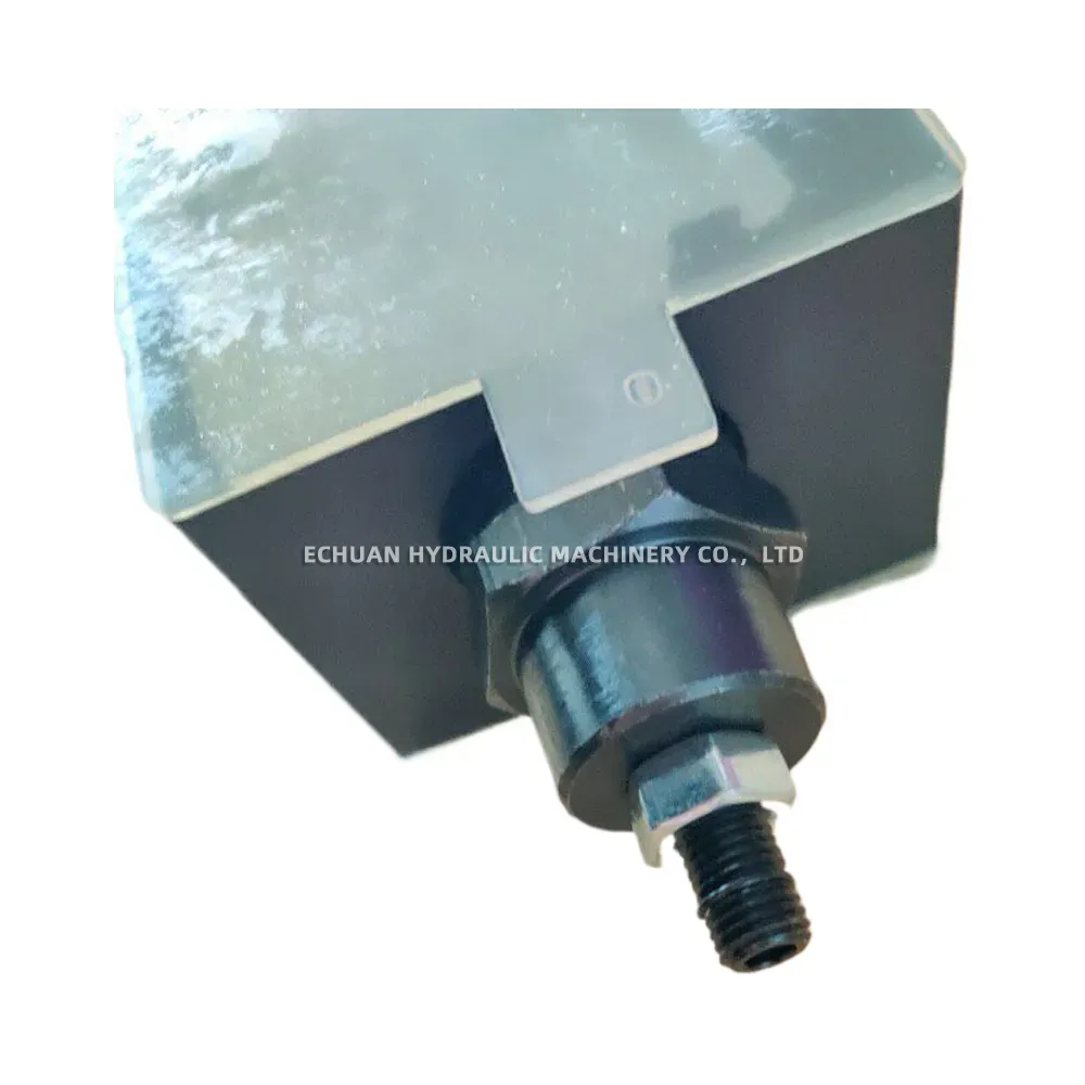 Eaton Vickers DGMRN-5-Y-A2W-B2W-30 Flow Control Valve