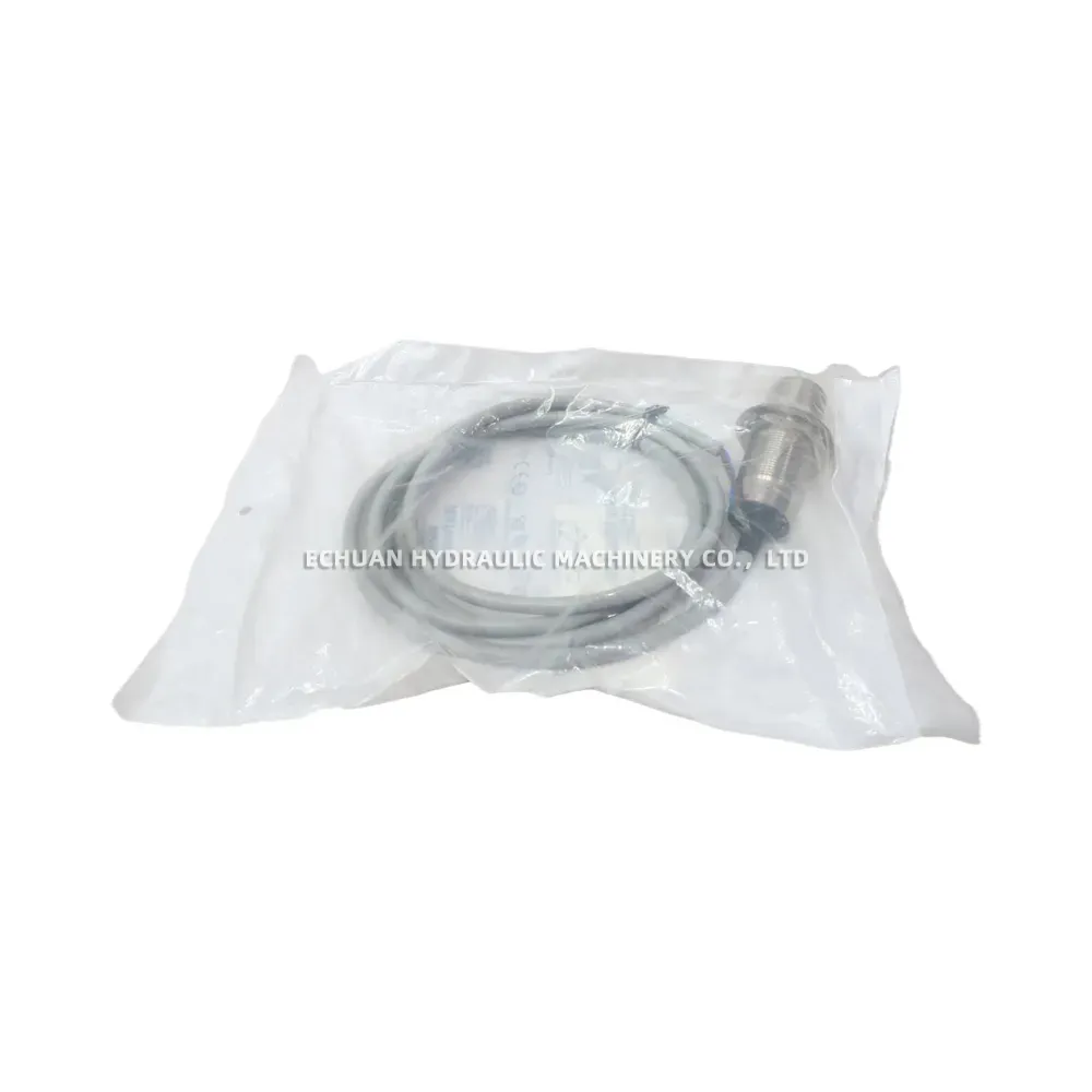 Rockwell Automation 871TM-B15N30-A2 Inductive Proximity Sensor