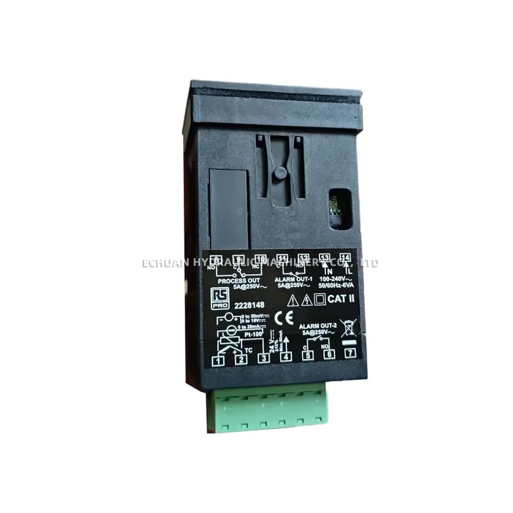 RS PRO 2228148 Process Controller (Temperature Controller)