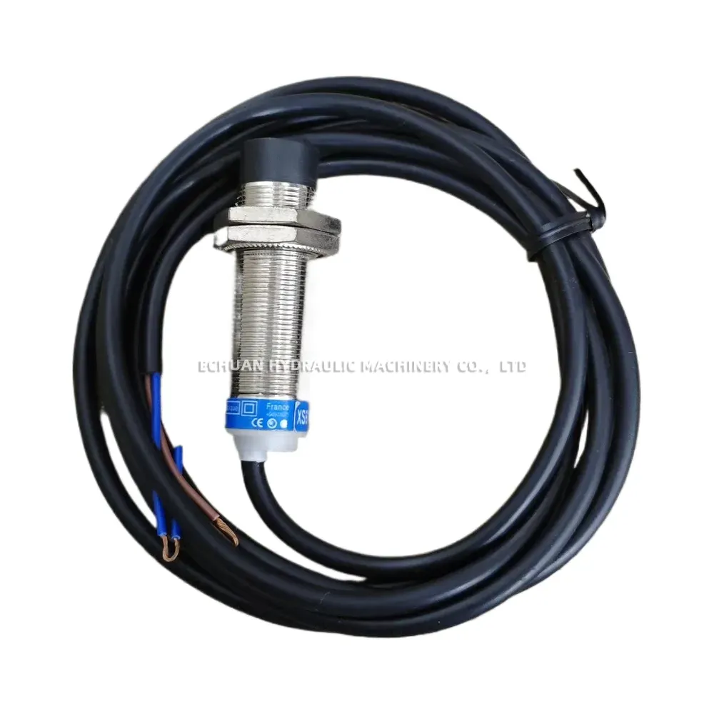 Telemecanique XS618B4MBL2 Inductive Proximity Sensor
