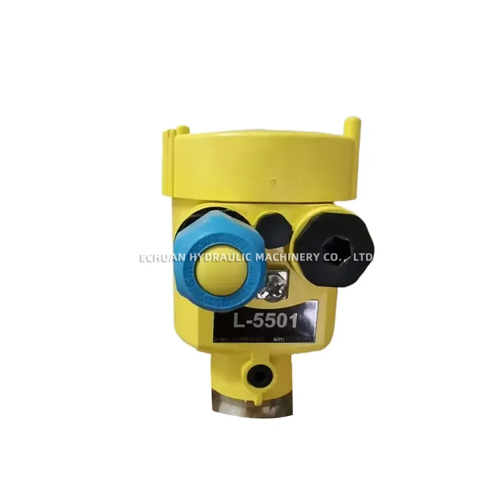 VEGA VEGAPULS 63 (PS63CMJKCHKMXX) Radar Level Transmitter / Level Sensor